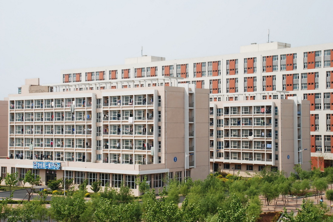 学院宿舍楼